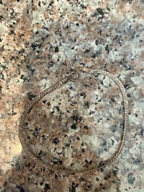 Elegant Gold Tone Herringbone Bracelet